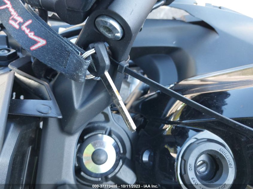 2023 KAWASAKI EX650 R - ML5EXER17PDA85476