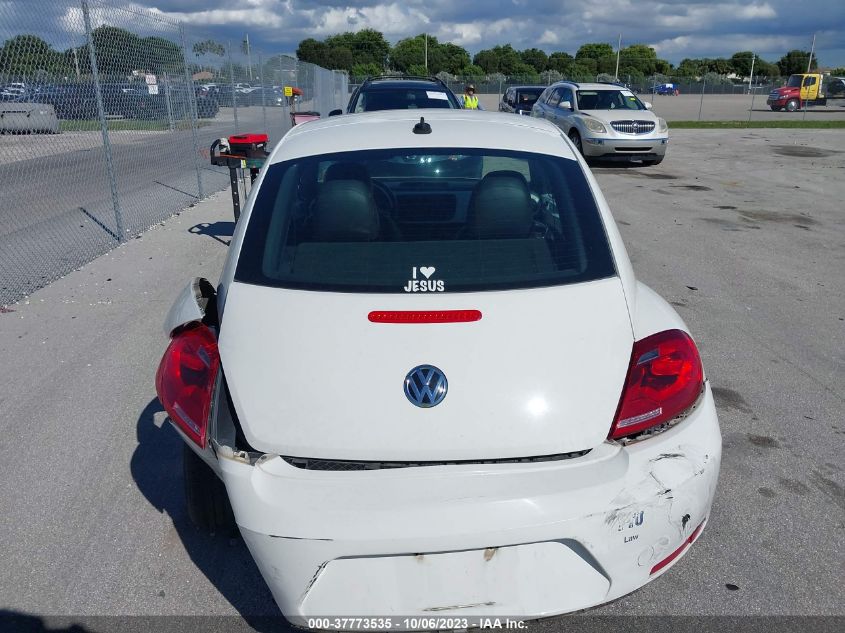 2014 VOLKSWAGEN BEETLE COUPE 2.5L 3VWJP7AT3EM609134