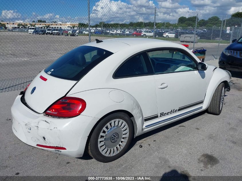 2014 VOLKSWAGEN BEETLE COUPE 2.5L 3VWJP7AT3EM609134