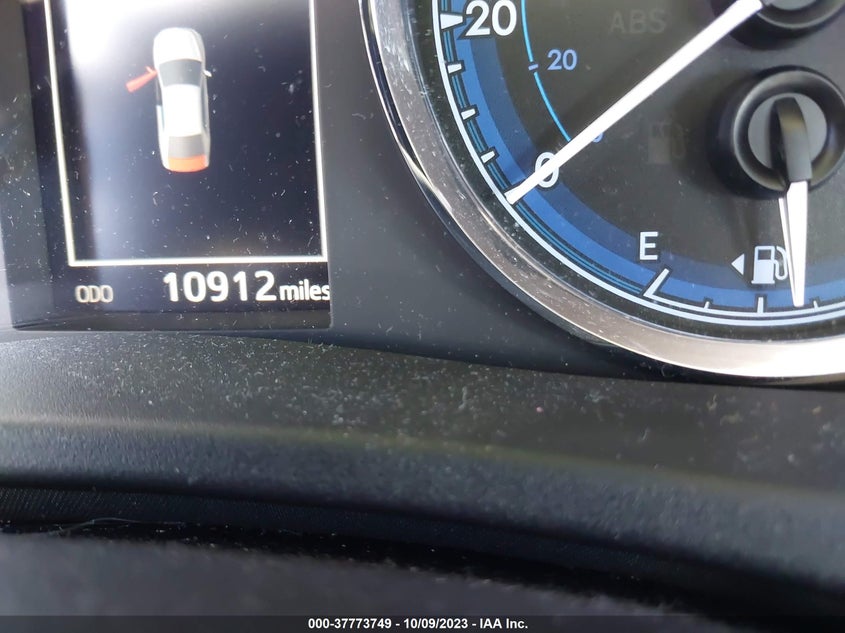 VIN 2T1BURHE2HC946743 2017 TOYOTA COROLLA L/LE/XLE/SE