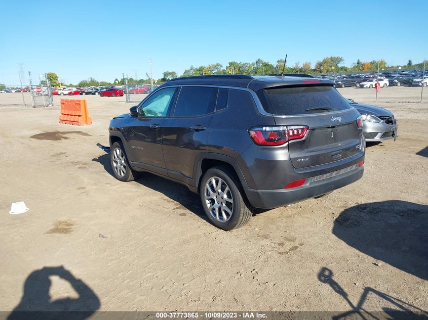 VIN 3C4NJDFN3PT517917 2023 JEEP COMPASS LATITUDE LUX