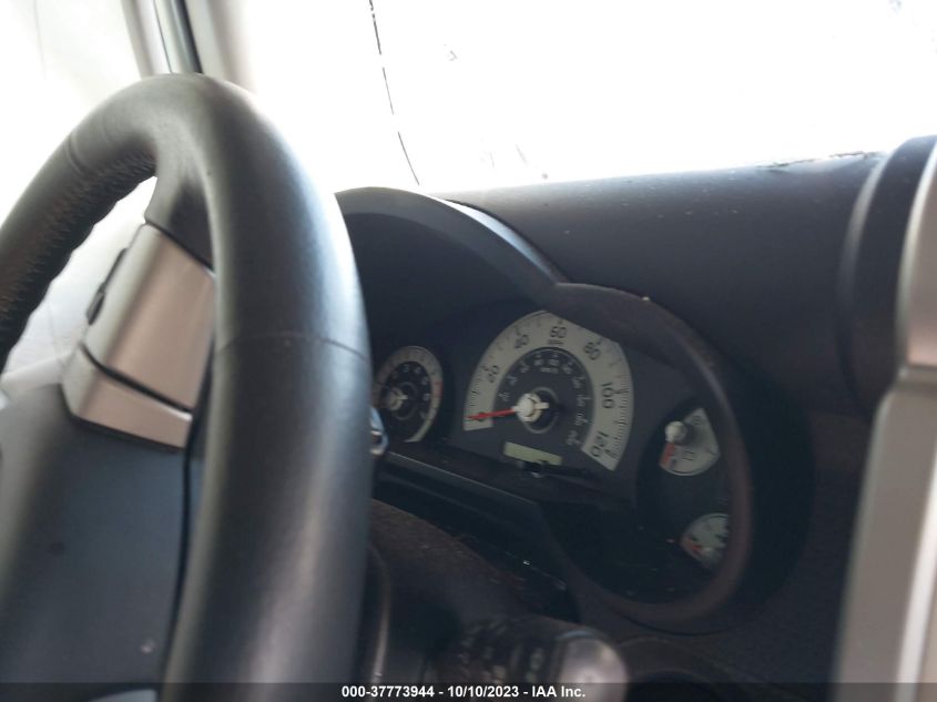 2014 TOYOTA FJ CRUISER JTEBU4BF6EK184020