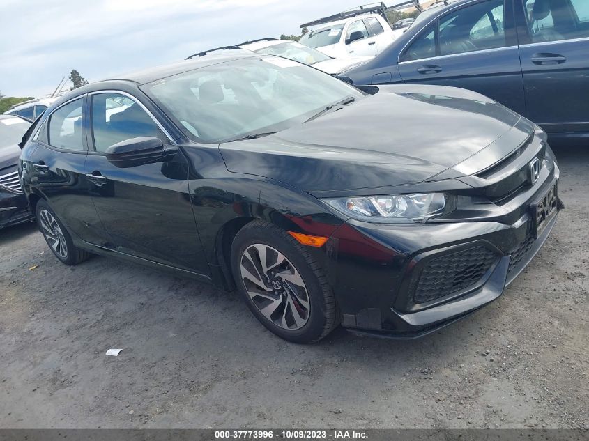 SHHFK7H25JU422138 HONDA CIVIC HATCHBACK LX 2018