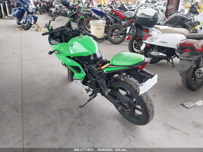 2010 KAWASAKI EX250 J JKAEXMJ16ADA64860