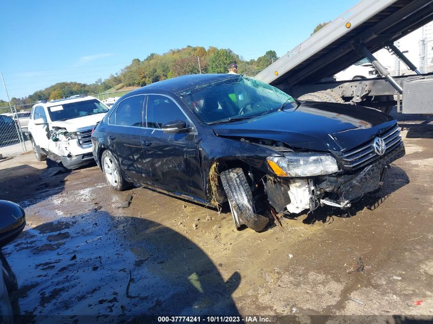 2015 VOLKSWAGEN PASSAT 1.8T LIMITED EDITION - 1VWAT7A32FC097848