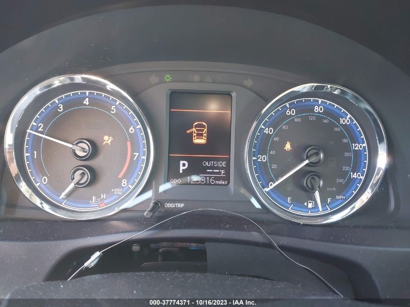 2019 TOYOTA COROLLA L/LE/SE/XLE/XSE - 5YFBURHE8KP883744