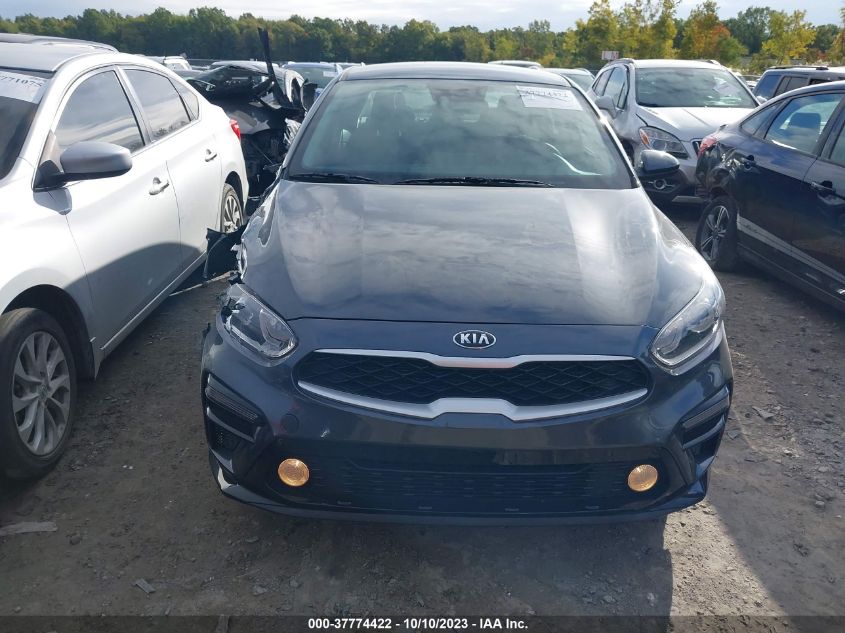 3KPF24AD3ME262590 Kia Forte LXS 12