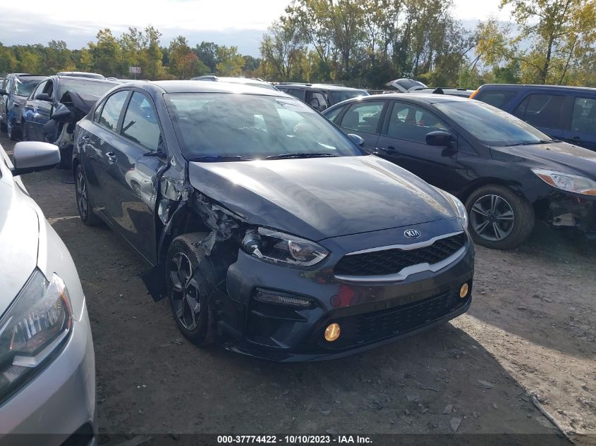 3KPF24AD3ME262590 Kia Forte LXS 13