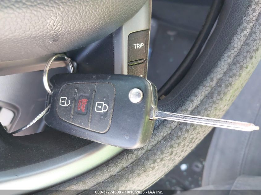 2013 KIA RIO EX/SX - KNADN4A38D6125136