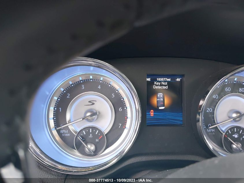 2014 CHRYSLER 300 300S - 2C3CCAGG2EH337192
