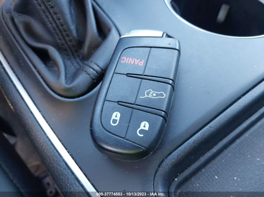 2020 DODGE DURANGO SXT - 1C4RDHAG0LC307483