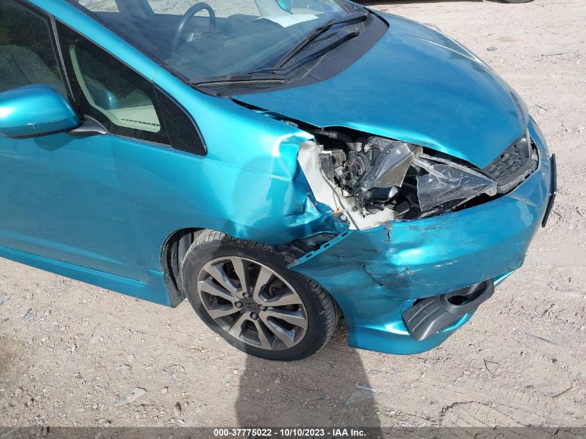 2013 HONDA FIT SPORT - JHMGE8H50DC022422
