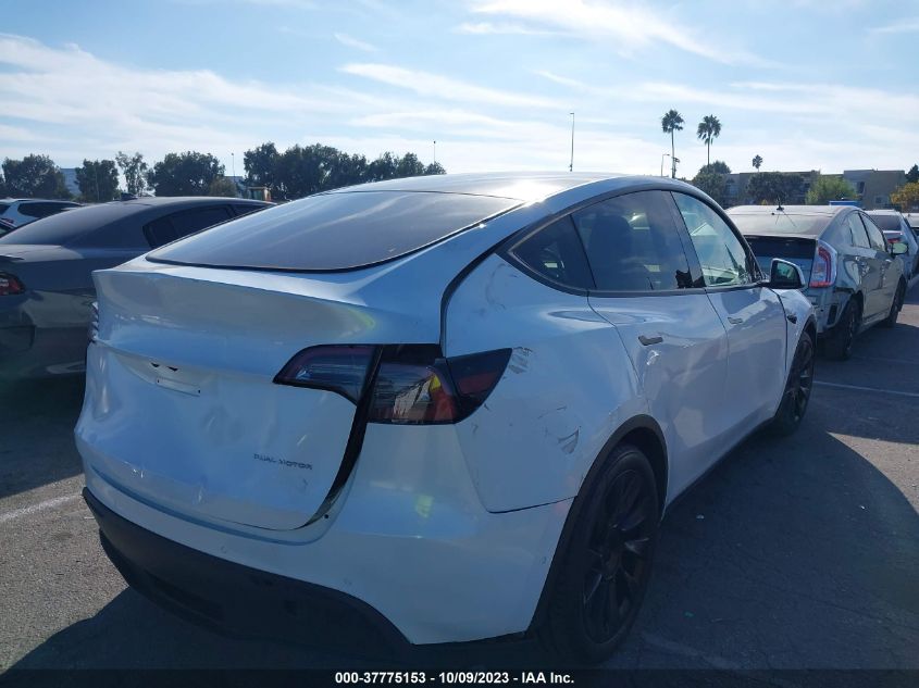 5YJYGDEF2MF266422 Tesla Model Y   4