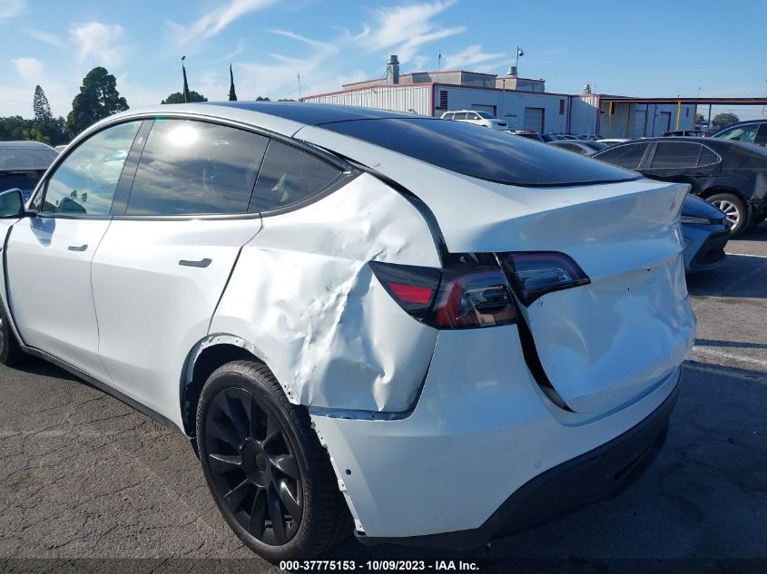 5YJYGDEF2MF266422 Tesla Model Y   6