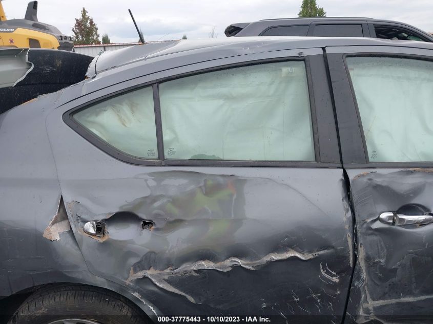 2018 NISSAN VERSA SEDAN SV 3N1CN7AP0JL875198