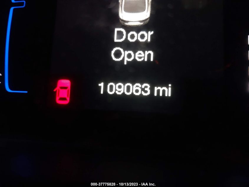 2015 CHRYSLER 200 S - 1C3CCCDG1FN553799