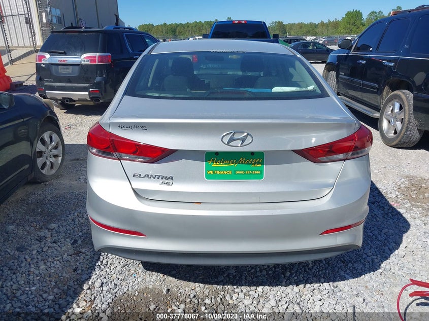 VIN 5NPD74LF6JH279883 2018 HYUNDAI ELANTRA SE