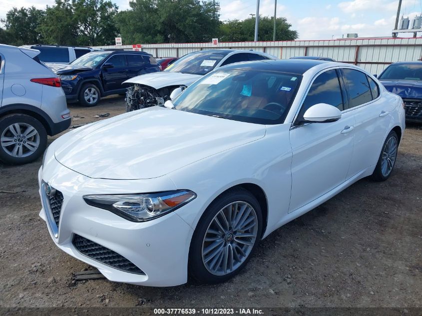 VIN ZARFAECN0J7572180 2018 ALFA ROMEO GIULIA TI