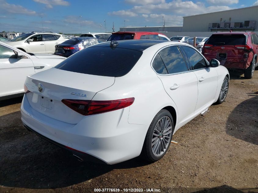 VIN ZARFAECN0J7572180 2018 ALFA ROMEO GIULIA TI