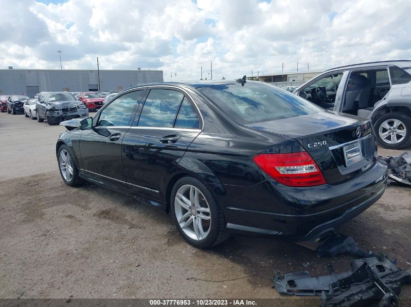 2014 MERCEDES-BENZ C 250 SPORT/LUXURY WDDGF4HBXER315276
