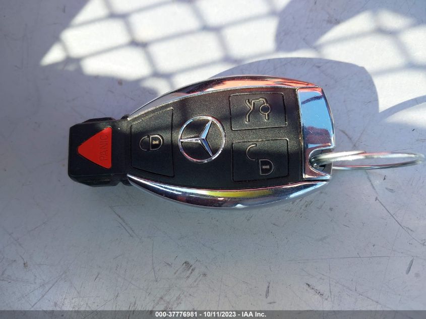 2016 MERCEDES-BENZ C-CLASS C 300 - 55SWF4JB0GU119130
