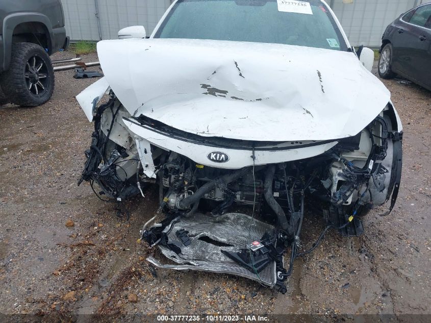 2015 KIA OPTIMA LX - KNAGM4A71F5647392