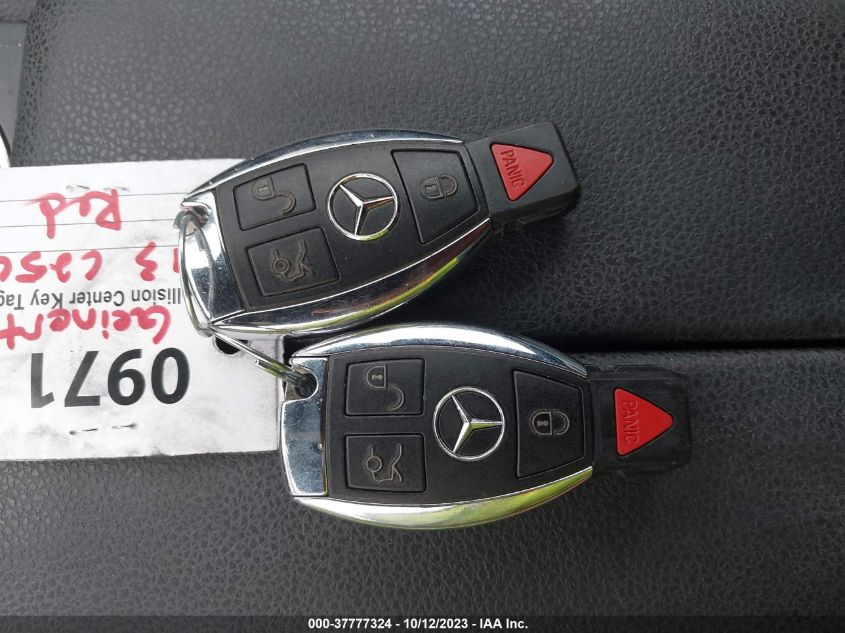 2013 MERCEDES-BENZ C 250 WDDGJ4HB9DG053064