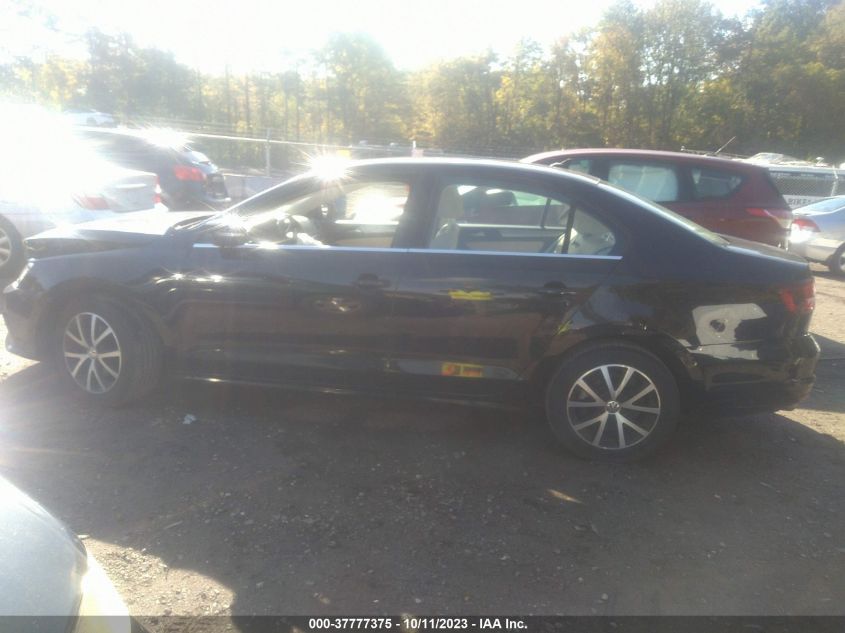 2017 VOLKSWAGEN JETTA 1.4T SE - 3VWDB7AJ6HM299009