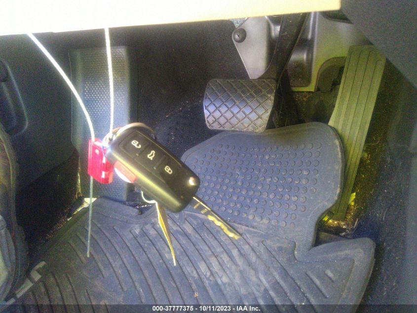 2017 VOLKSWAGEN JETTA 1.4T SE - 3VWDB7AJ6HM299009