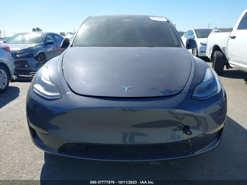 7SAYGDEF5NF490465 Tesla Model Y   12