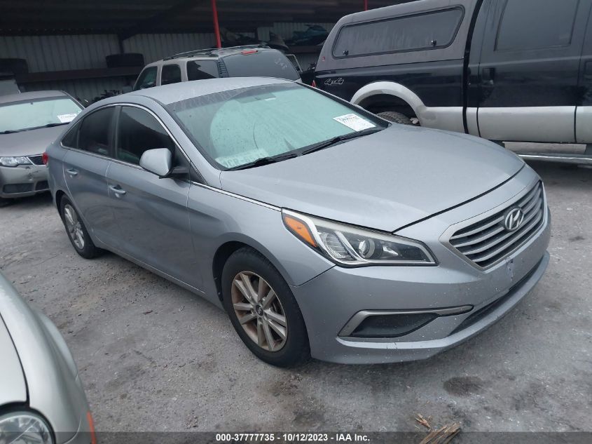 2016 HYUNDAI SONATA 2.4L SE - 5NPE24AF2GH284061