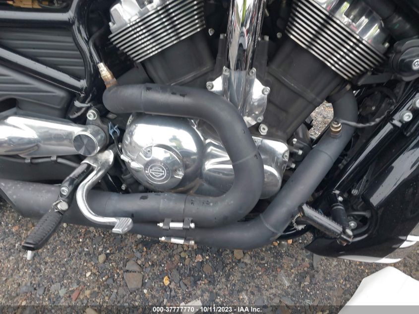2008 HARLEY-DAVIDSON VRSCD 1HD1HDH158K802091