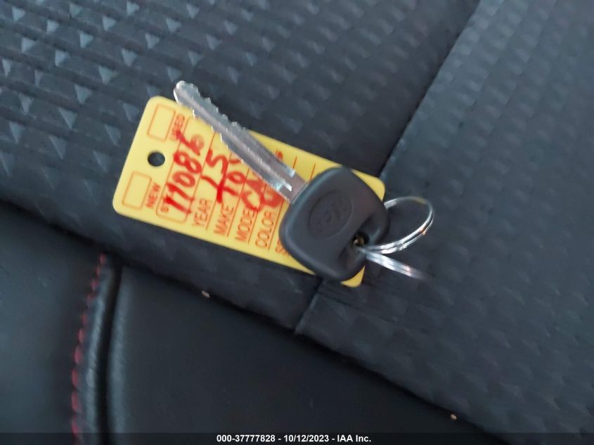 2015 TOYOTA CAMRY SE - 4T1BF1FK7FU034424