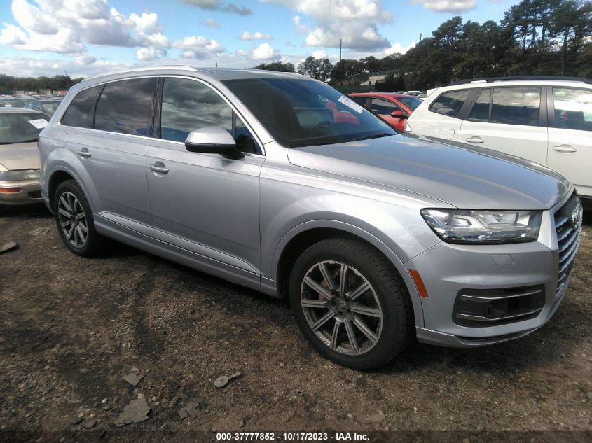 WA1LAAF71HD009793 2017 AUDI Q7, photo no. 1