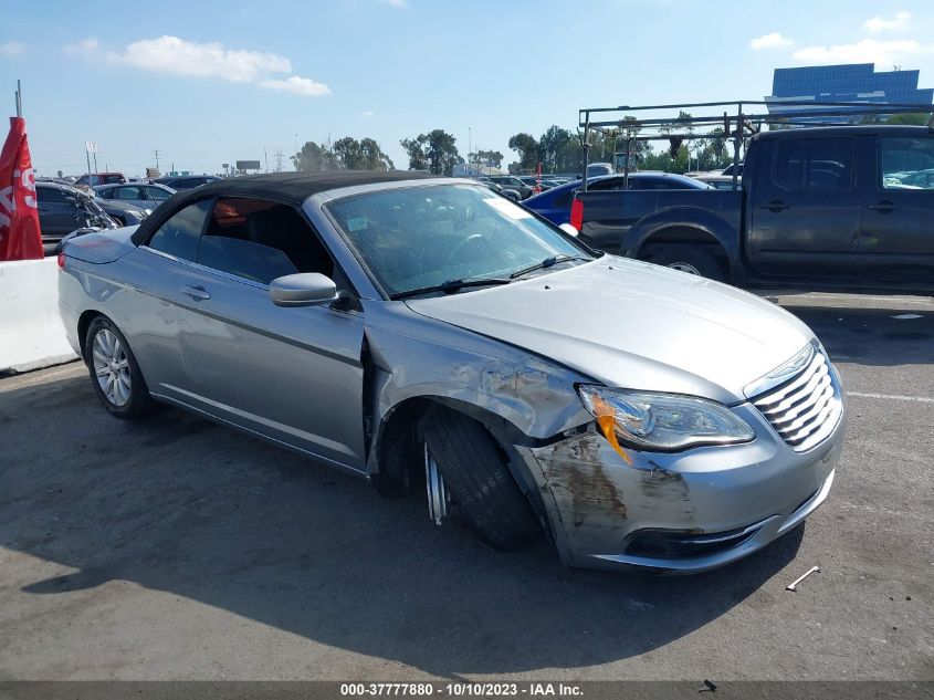 2013 CHRYSLER 200 TOURING - 1C3BCBEB2DN532983