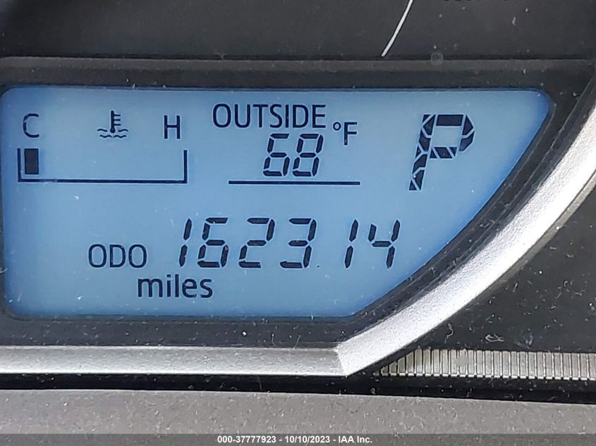 2015 TOYOTA RAV4 LE - 2T3BFREV0FW306152