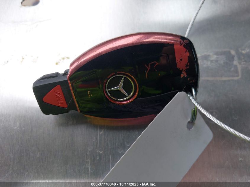 2013 MERCEDES-BENZ C 250 SPORT/LUXURY WDDGF4HB5DA756391