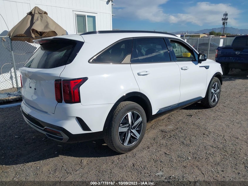 VIN 5XYRL4LC3PG214979 2023 KIA SORENTO S