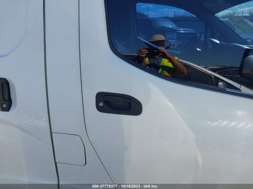 2015 NISSAN NV200 S/SV - 3N6CM0KN8FK699189