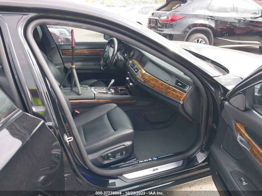 2015 BMW 740LI WBAYE4C56FD947075