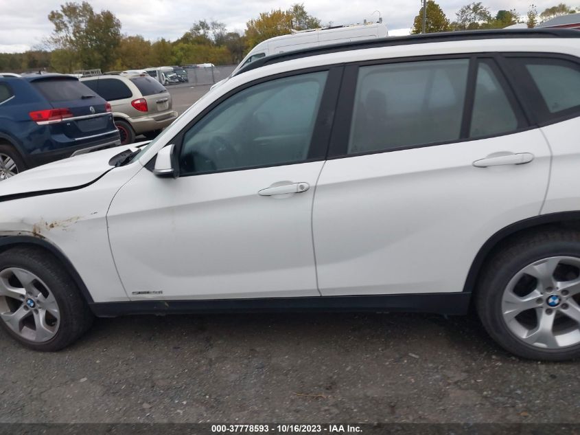 2015 BMW X1 SDRIVE28I - WBAVM1C56FVW56882