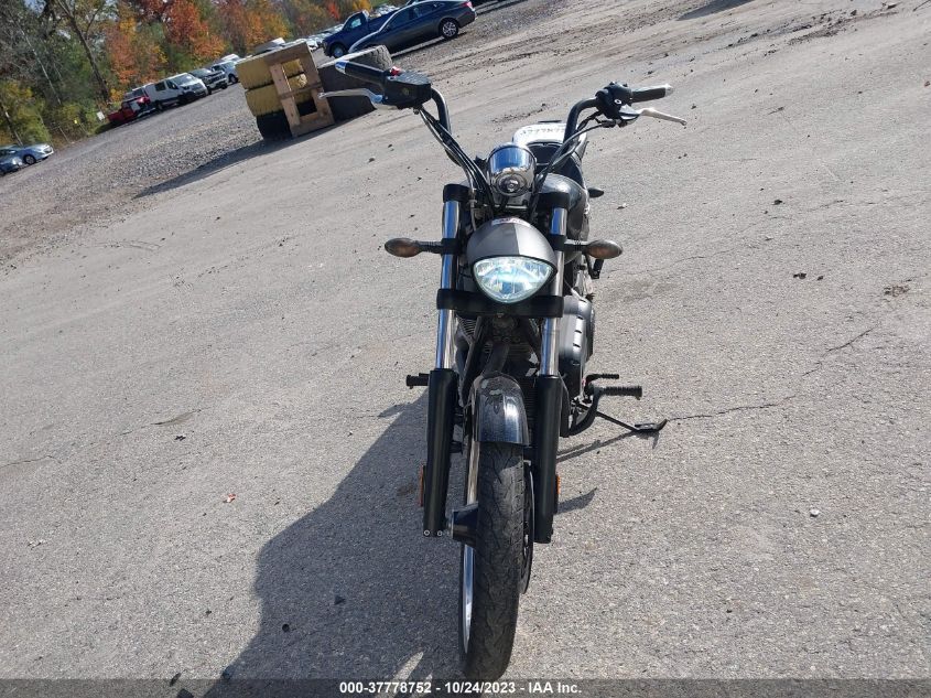 2013 VICTORY MOTORCYCLES VEGAS 8-BALL - 5VPGA36NXD3023310