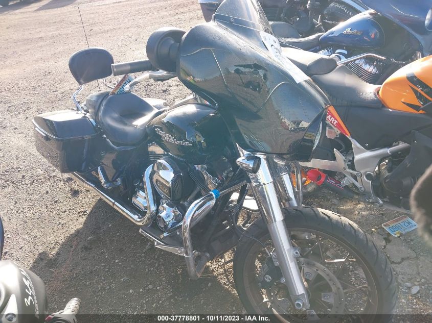 2014 HARLEY-DAVIDSON FLHX STREET GLIDE - 1HD1KBM10EB662880