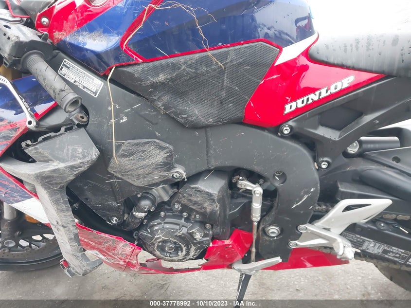 VIN JH2SC7757NK500024 2022 HONDA CBR1000 RA