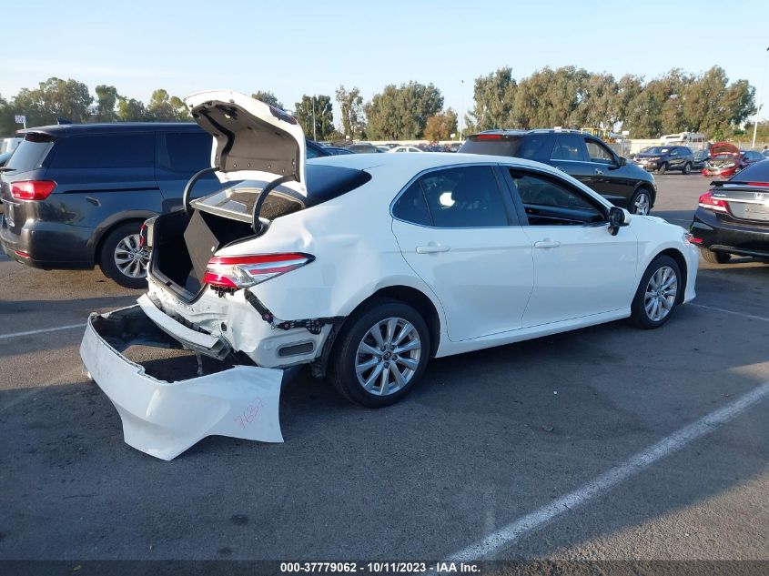 2018 TOYOTA CAMRY LE/SE/XLE/L - JTNB11HK7J3067000