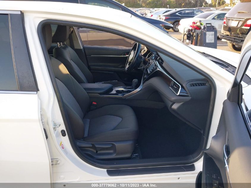 2018 TOYOTA CAMRY LE/SE/XLE/L - JTNB11HK7J3067000