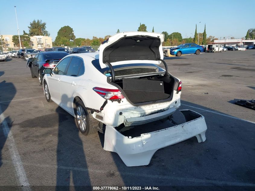 2018 TOYOTA CAMRY LE/SE/XLE/L - JTNB11HK7J3067000