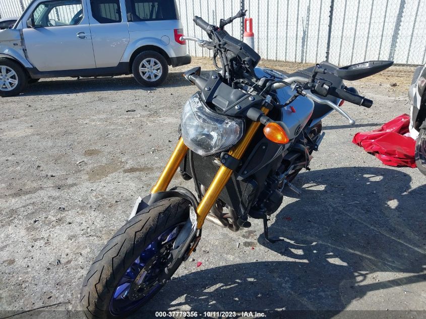 2015 YAMAHA FZ09 C JYARN33Y0FA001868