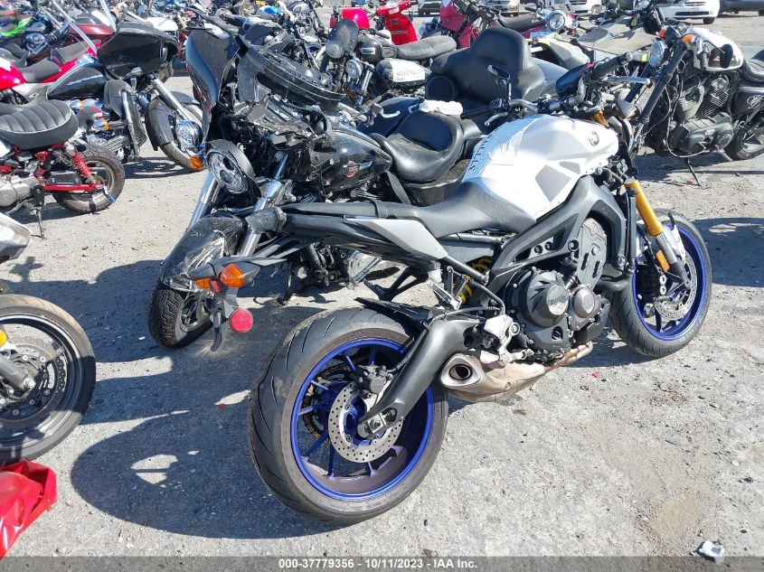 2015 YAMAHA FZ09 C JYARN33Y0FA001868