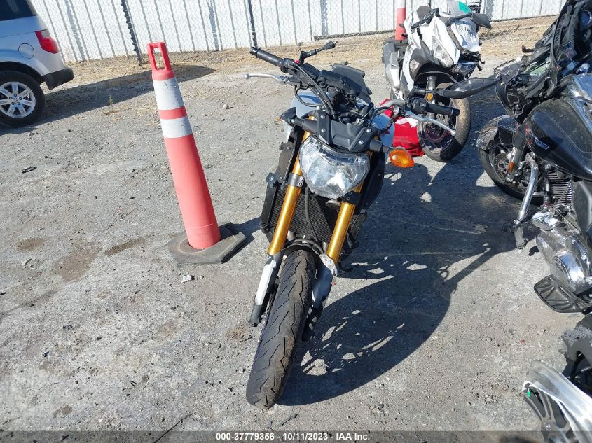 2015 YAMAHA FZ09 C JYARN33Y0FA001868